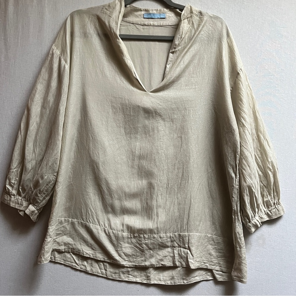 Baia silk cotton blend Light Cream V-Neck Popover Top Sz M
